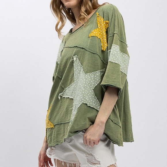Bluevelvet Olive Green Raw Detail Star Patch Loose Fit Short Sleeve Top - Picture 2 of 10